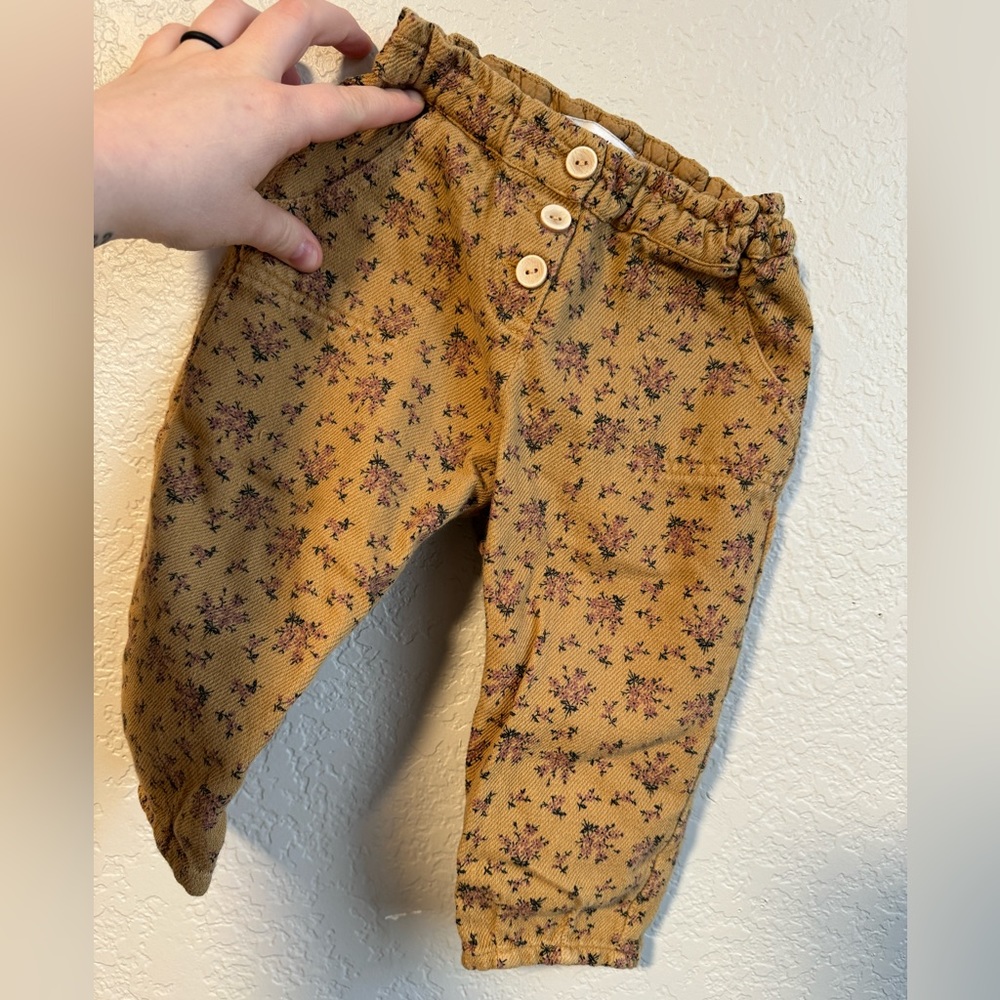 SOLD Zara pants